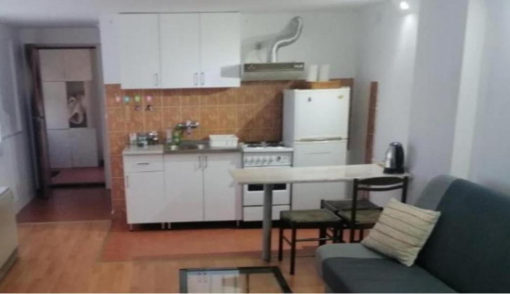 Apartman Oaza Olja เบลเกรด ภายนอก รูปภาพ