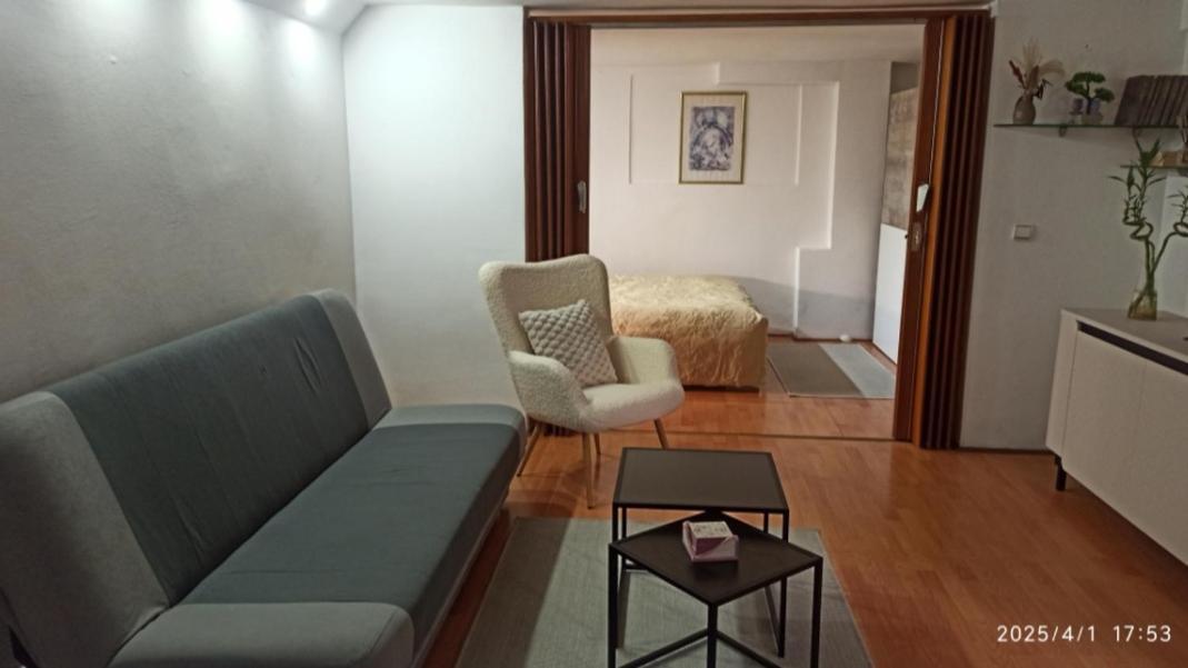 Apartman Oaza Olja เบลเกรด ภายนอก รูปภาพ